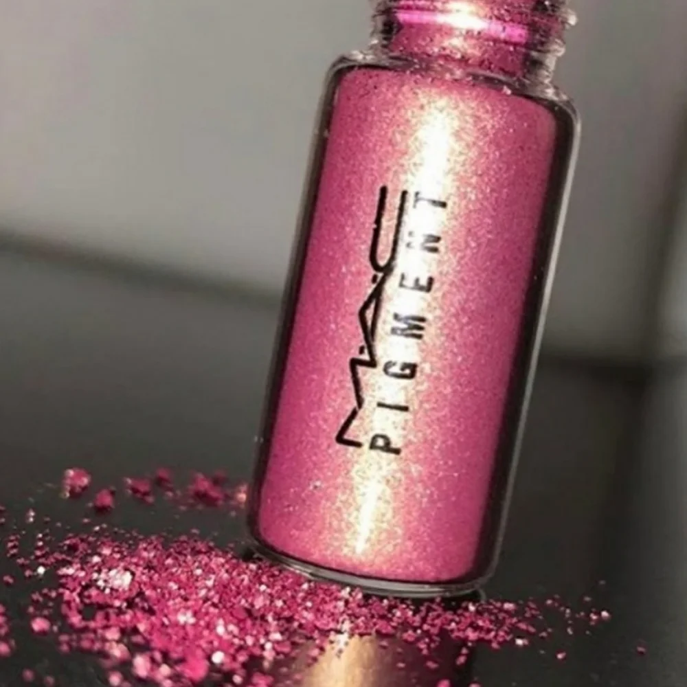 ❇️🧚‍♀️ROSE MAC Cosmetics Loose Pigment NWT